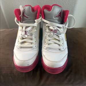 Jordan retro five OG fire red sneakers size 6 1/2 Y